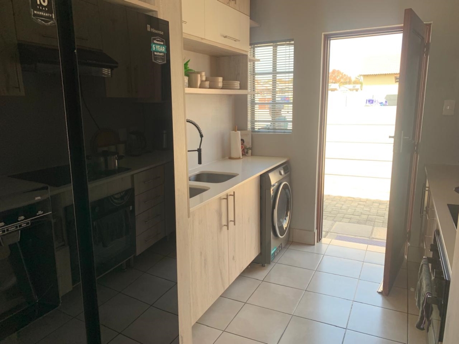 3 Bedroom Property for Sale in Waterkloof East North West
